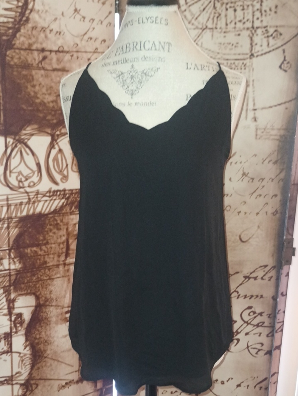 LOFT Black Scallop-Edge V-Neck Cami